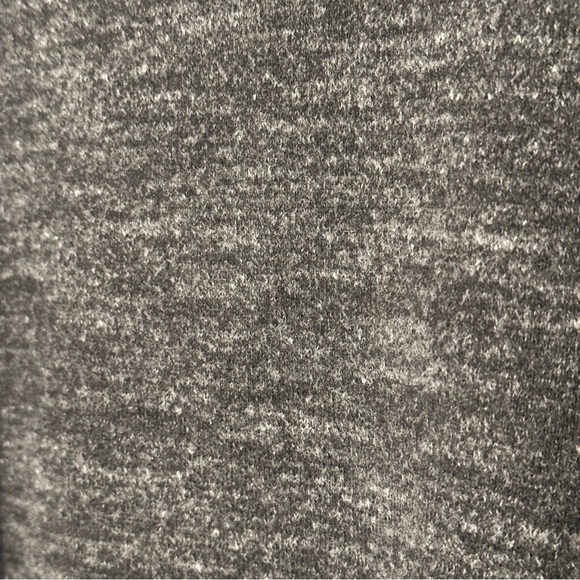 “Damask” Brand Heather Charcoal Grey Red Ultra Soft Women’s Large Zip Cardigan - Picture 7 of 8